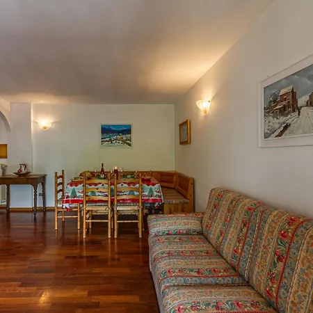 Appartamento Le Ginestre - Cour 0248 - Relax E Vista Montagna Courmayeur Exterior foto